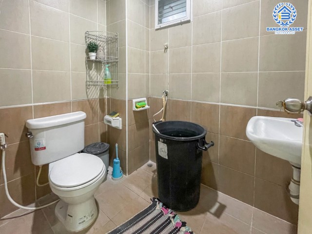 *****ทาวน์เฮ้าส์มือสองย่านนนทบุรี ม.บัวทองพาร์ควิลล์12 กาญจนาภิเษก หลังมุม! เนื้อที่เยอะถึง 37.7 ตร.ว. ฟังก์ชัน 3 ห้องนอน 2 ห้องน้ำ 1 ที่จอดรถ บ้านสภาพเหมือนใหม่  บนทำเลเดินทางสะดวก ใกล้เซ็นทรัลเวสต์เกต เพียง 5 นาทีก็ถึงรถไฟฟ้าสายสีม่วง "สถานีบางพลู"